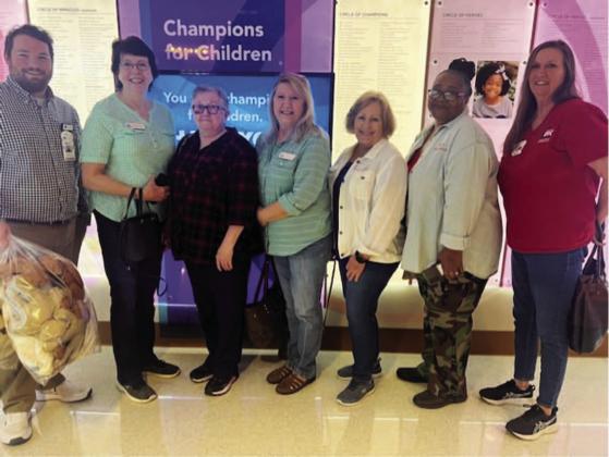 'Y' EHC Visits Arkansas Children's Hospital